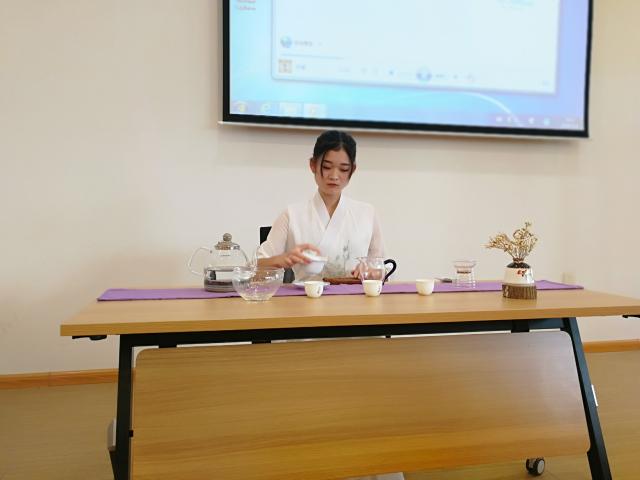 管理学院旅游管理、酒店管理专业2018级新生