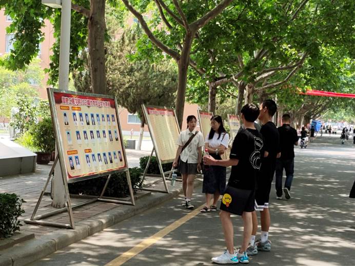 说明: C:\Users\Zhao\AppData\Local\Temp\WeChat Files\38fc690391578250dc7f35d8309dd9b.jpg 说明: C:\Users\Zhao\AppData\Local\Temp\WeChat Files\38fc690391578250dc7f35d8309dd9b.jpg