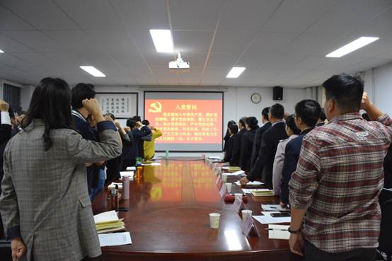 说明: C:\Users\W\Desktop\9月19日下午开会\DSC_0718.JPG 说明: C:\Users\W\Desktop\9月19日下午开会\DSC_0718.JPG