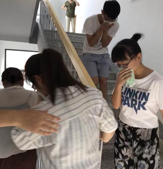 说明: 1569851672 说明: 1569851672