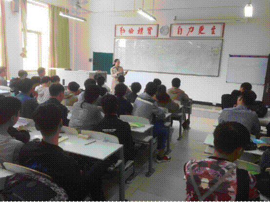 http://www.shengda.edu.cn/__local/D/12/4C/8F5A8B58AAA967C83F0D8C25DF7_C9AE88D6_B93B8.png