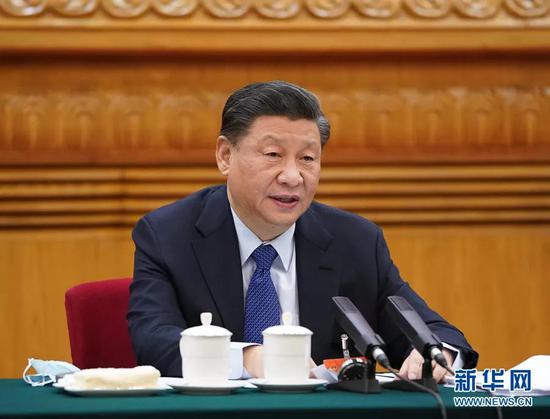 3月7日,中共中央总书记、国家主席、中央军委主席习近平参加十三届全国人大四次会议青海代表团的审议。新华社记者 李学仁 摄 3月7日,中共中央总书记、国家主席、中央军委主席习近平参加十三届全国人大四次会议青海代表团的审议。新华社记者 李学仁 摄