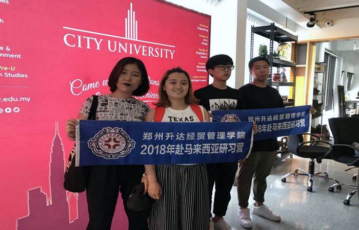 说明: 说明: http://www.shengda.edu.cn/__local/F/FB/DF/A620815B192155149512634887B_F1294D8E_2CE3F.jpg?e=.jpg